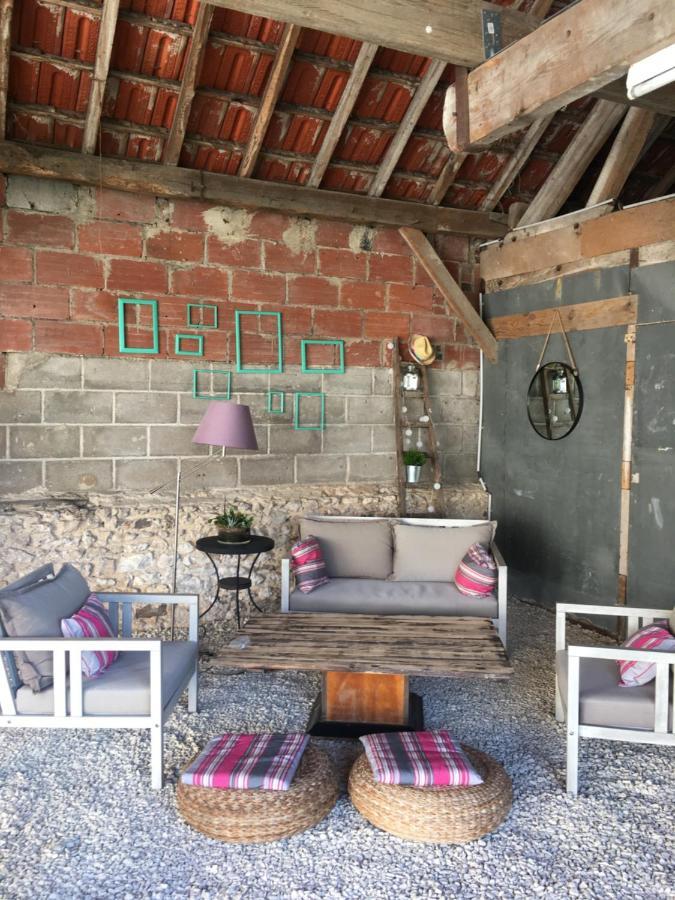 Hotel Maison D'En Face Romorantin-Lanthenay Exterior foto