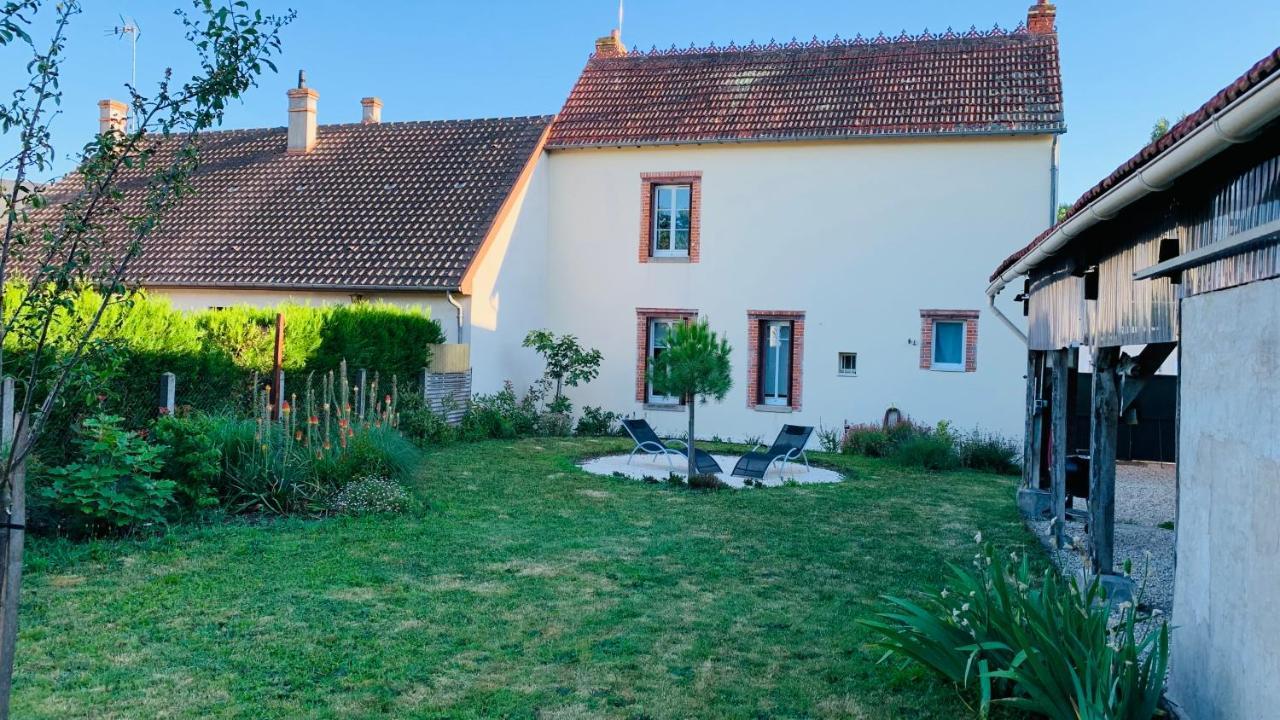 Hotel Maison D'En Face Romorantin-Lanthenay Exterior foto